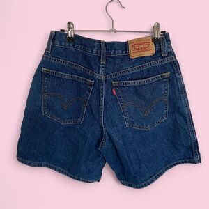 90s/Y2K Levi's 550 Denim Dark Wash Mom Shorts